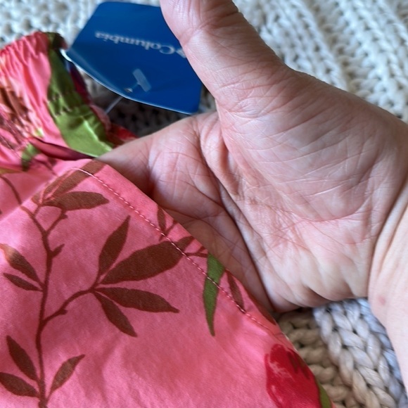 Columbia Tropical Pink Walnut River Shorts Sz Xs - Picture 5 of 6